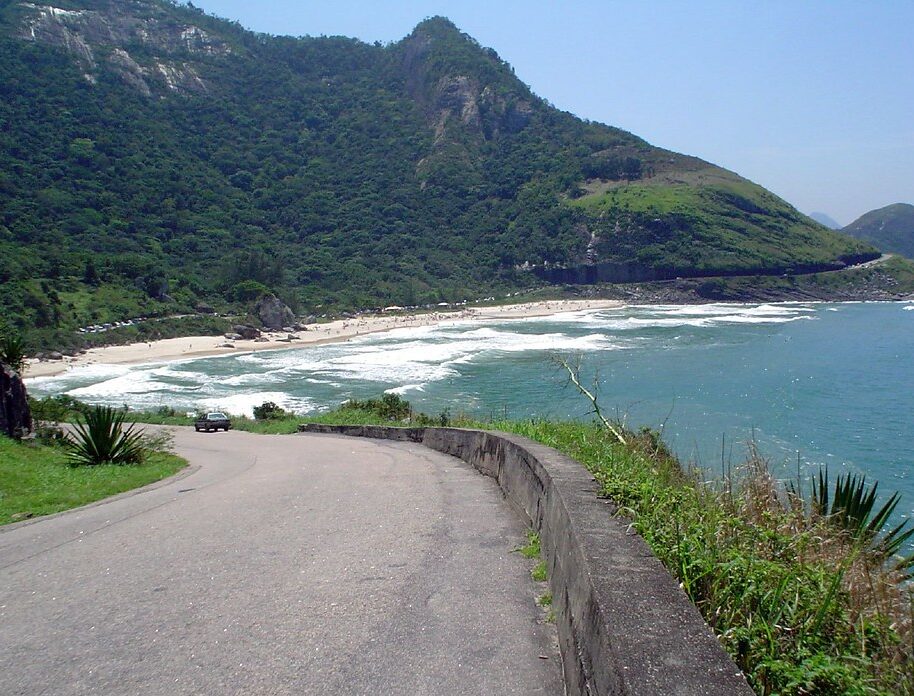ECOTOURISM IN BRAZIL ECOTOURISM IN RIO DE JANEIRO